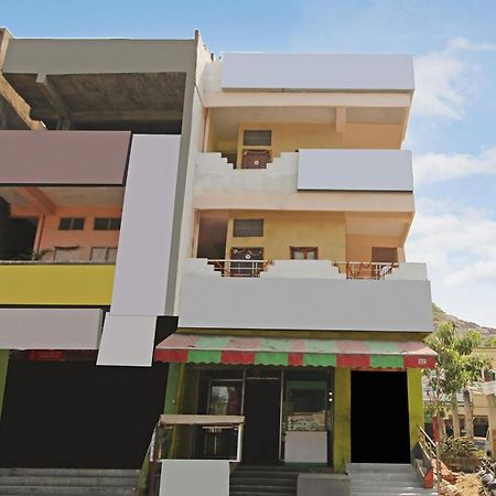 Spot On Sitara Grand Lodge Warangal Exterior foto